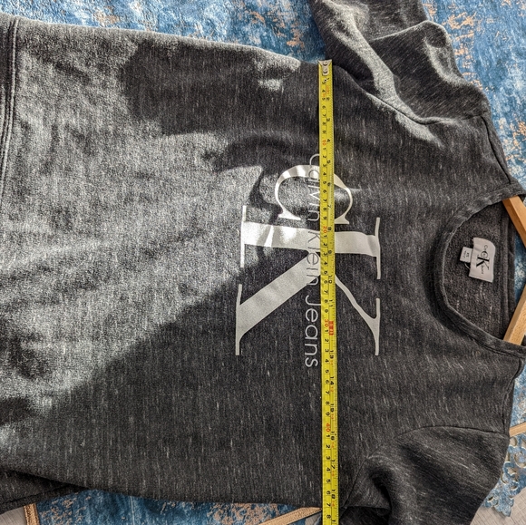 Calvin Klein Sweatshirt - Picture 5 of 6